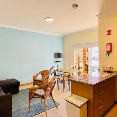 Oura Oasis E By Check-in Portugal * Албуфейра